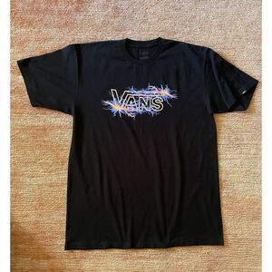 Vans Classic Fit  Men’s black t-shirt lightning logo graphic size large